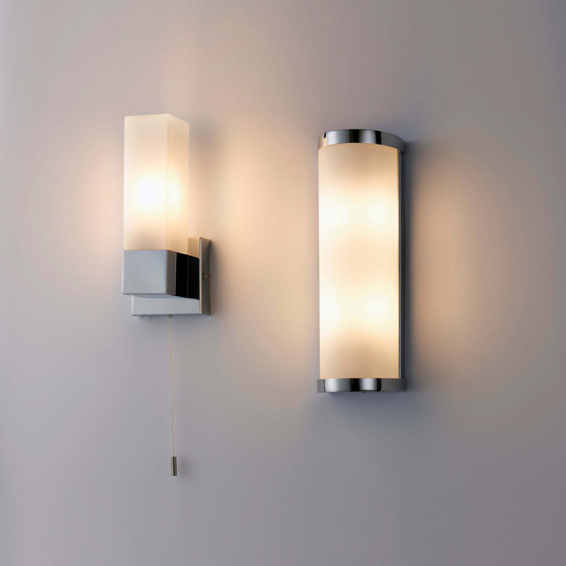 Chow 2 - Light Dimmable Vanity Light