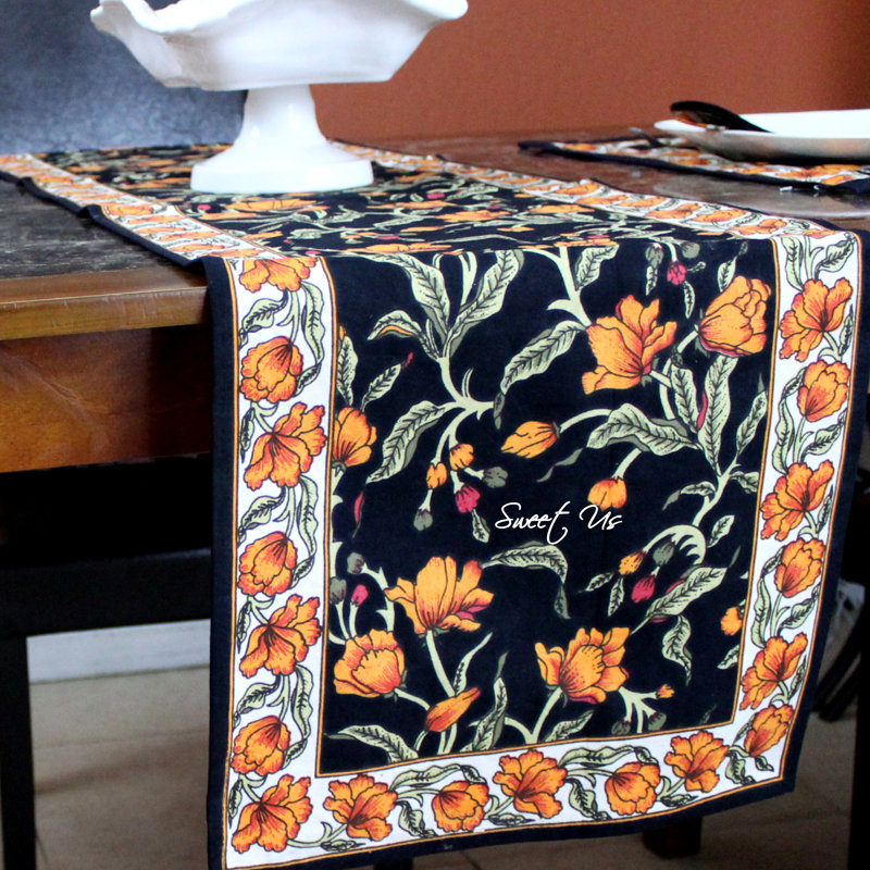 Chemin de table en coton The Affluent, Ambre noir