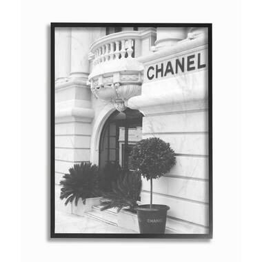 Black and White High Fashion Store Front' by Daphne Polselli Photograph Ebern Designs Format: Wall Plaque, Size: 12.5 H x 18.5 W x 0.5 D