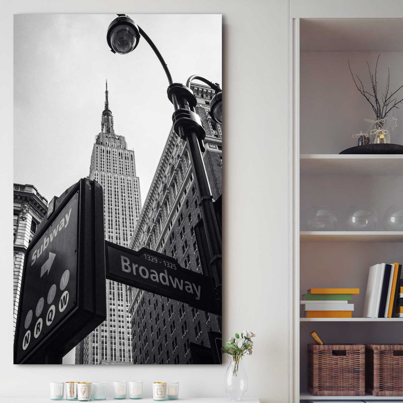 Empire State Building - reproduction de photo sur toile tendue, H 40 po x l 24 po x P 1,5 po