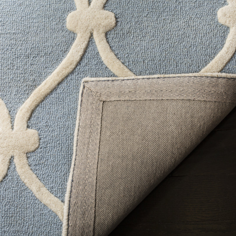 Neva Geometric Wool Hand Woven Area Rug, Rectangle 91 x 152cm