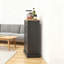 Armoire poubelle autoportante inclinable avec tiroir et plateau en chêne durable pour l'organisation de la cuisine et le rangement multi-usage.-121444608