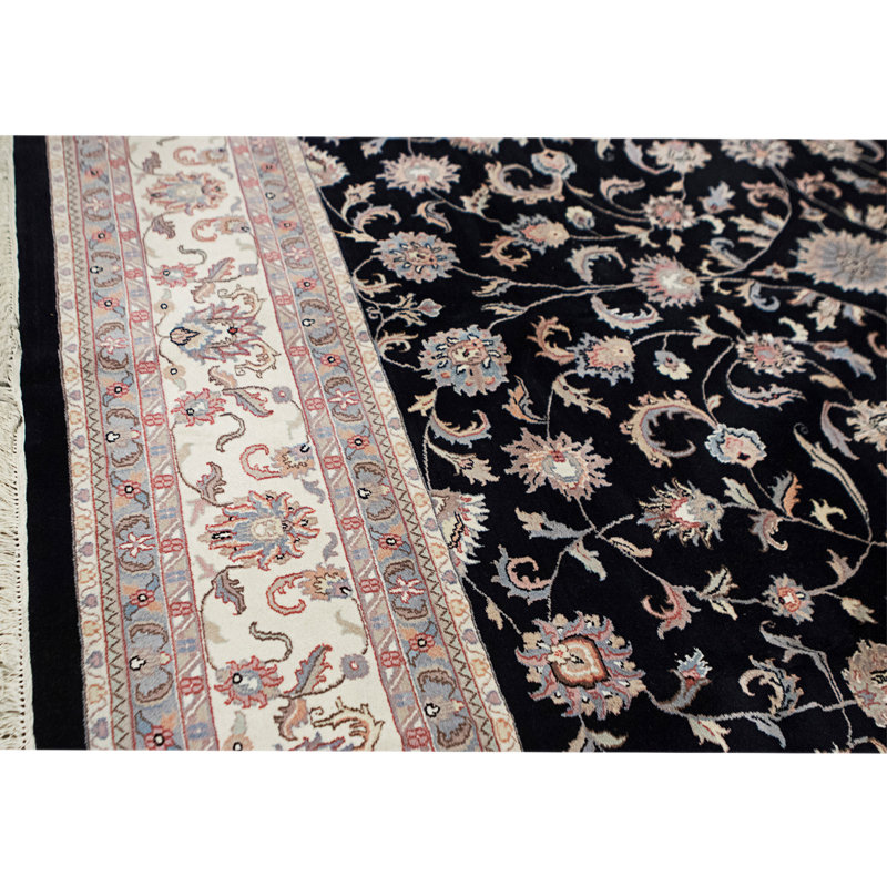 Hand Knotted Wool Area Rug in Black And Ivory
