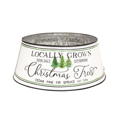Colliers d'arbres de Noël cultivés localement