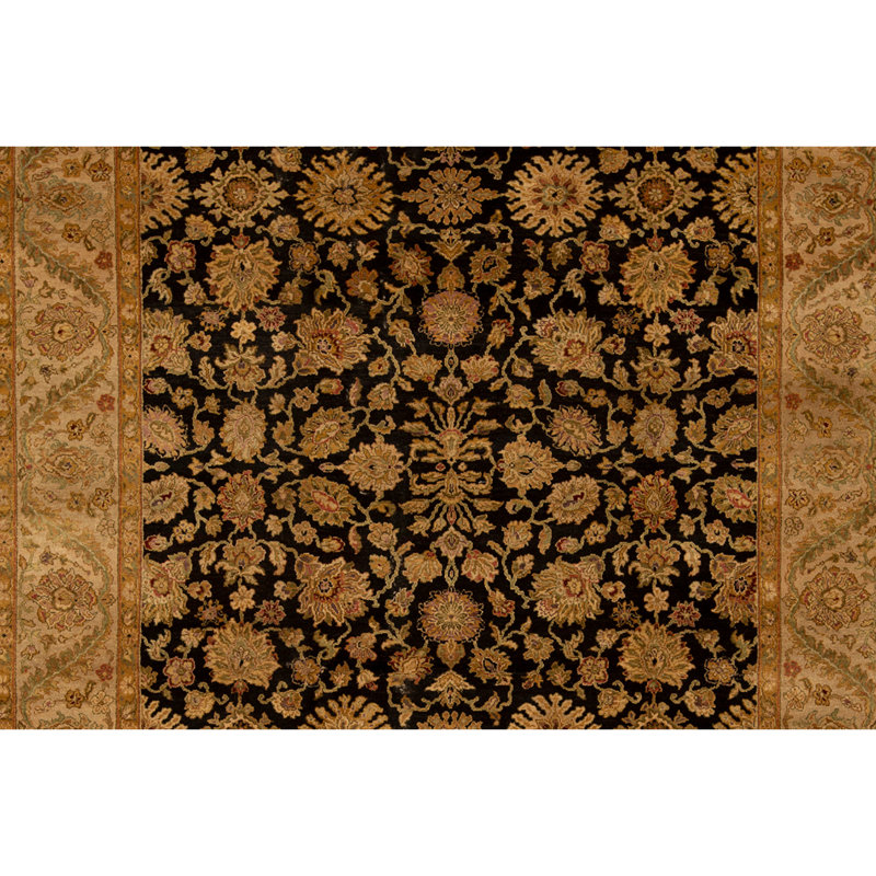 Tapis noir et ivoire de haute qualité noué à la main