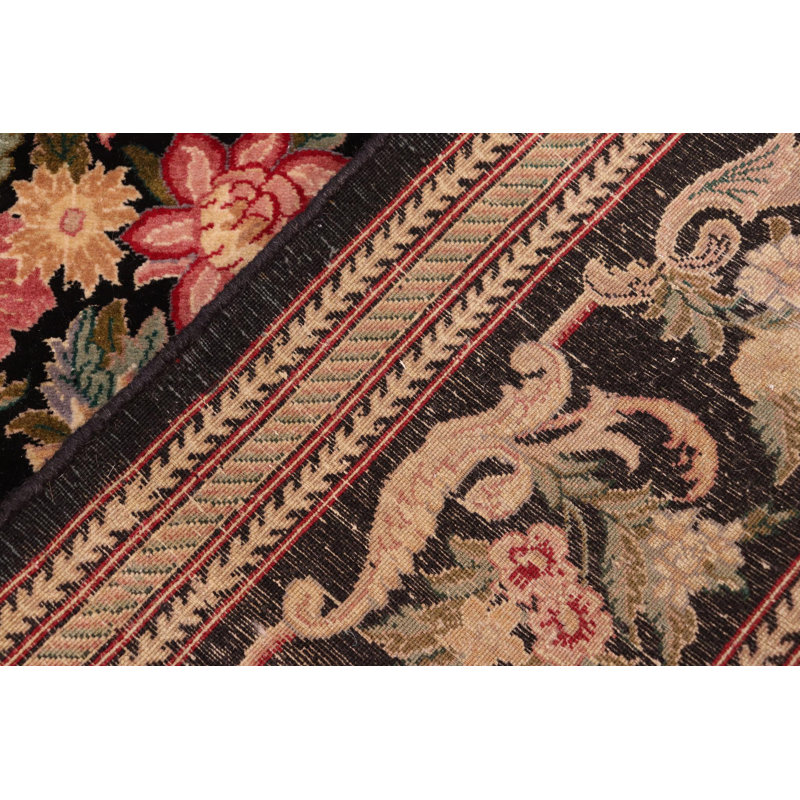 Paavan Wool Oriental Indoor Rug