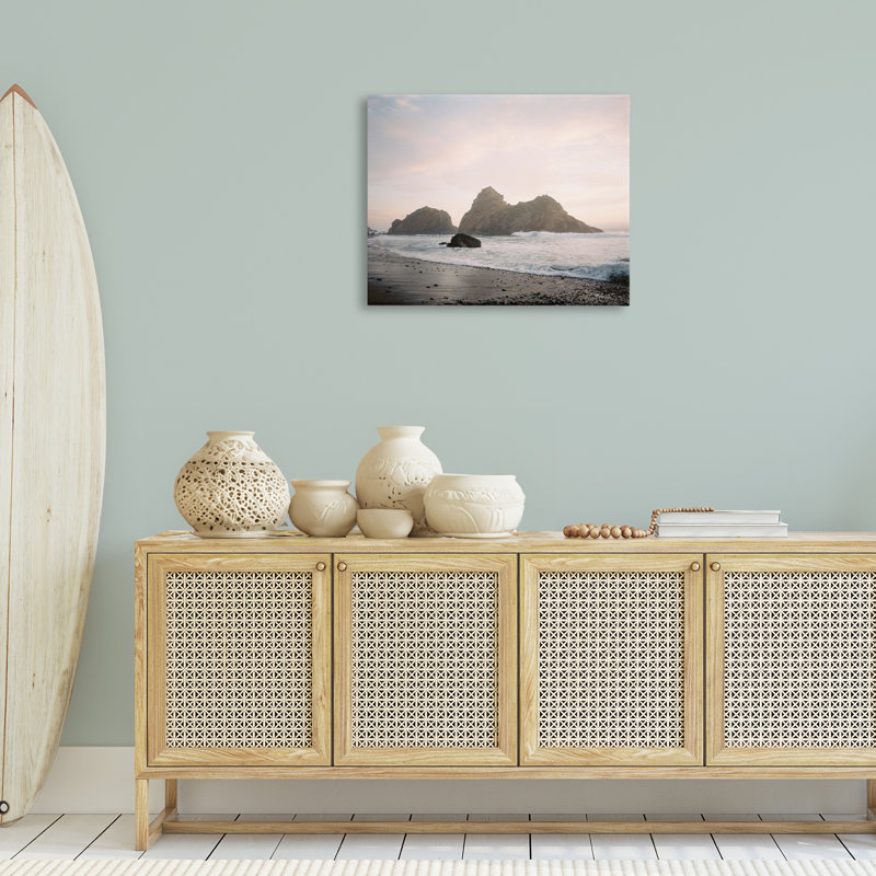 Art mural sur toile, "Seaside Cliff Landscape" par Justine Milton, 30" H x 24" W
