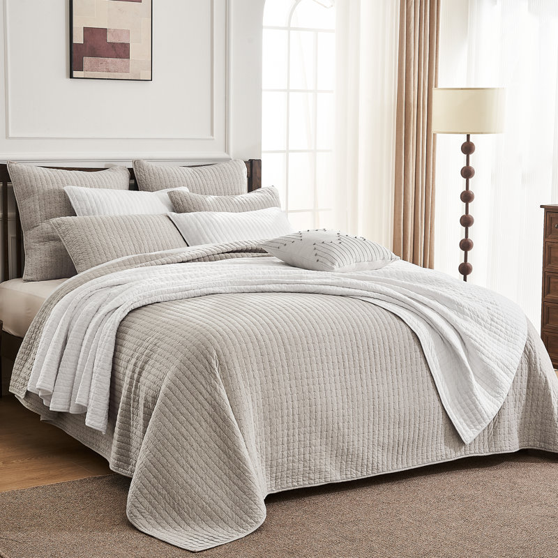 Light Taupe Cotton Reversible King Quilt Set