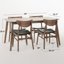Ensemble repas pour quatre personnes