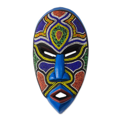 Décoration murale masque en bois perlé Love