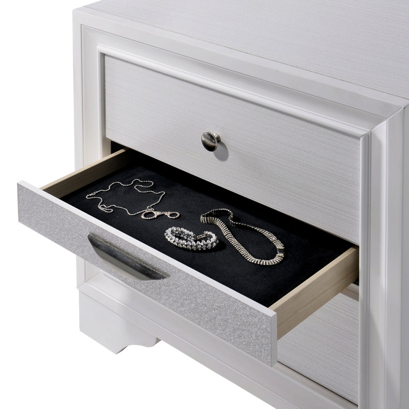 Sana 26''W Solid Wood 3-Drawer Nightstand, White
