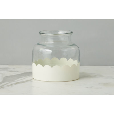 Scalloped Bloom Vase, White