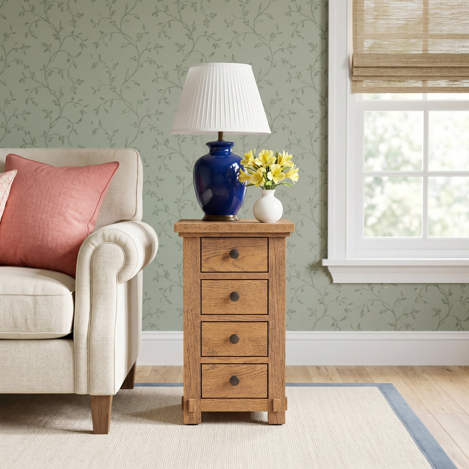 Windsor Small End Table