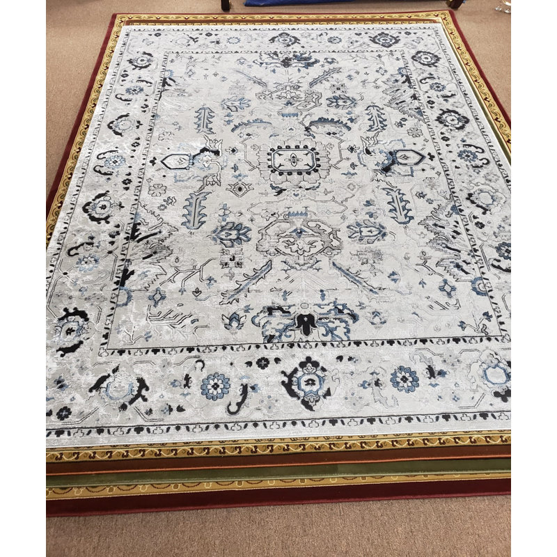 Kiary Oriental Area Rug in Glacier Blue/White