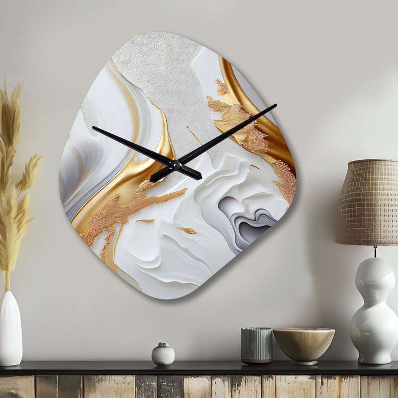 Horloge murale asymétrique en métal blanc et doré, Petit