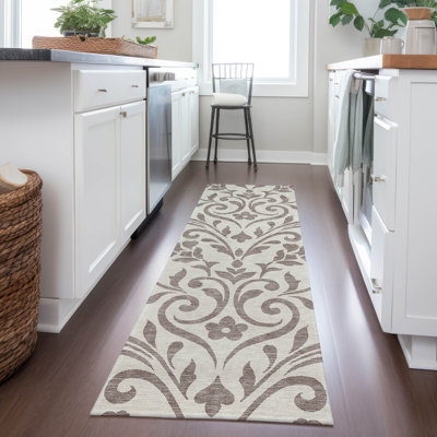 Malek Washable Floral Indoor / Outdoor Rug