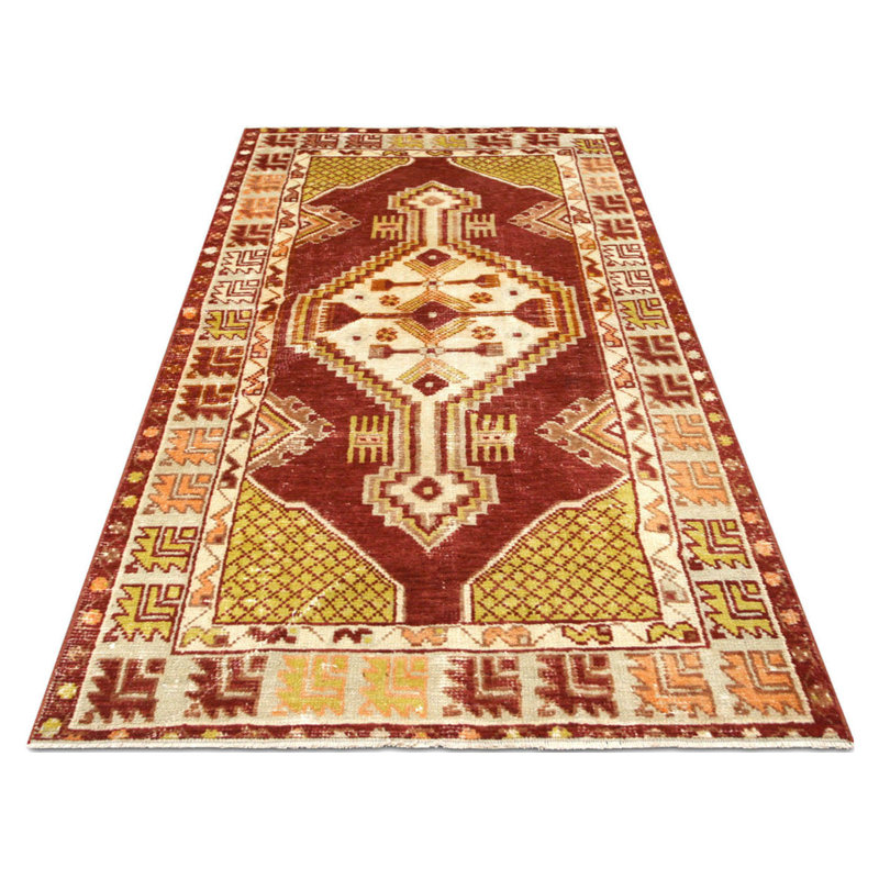 One-of-a-Kind 2'7" X 5'3" Area Rug