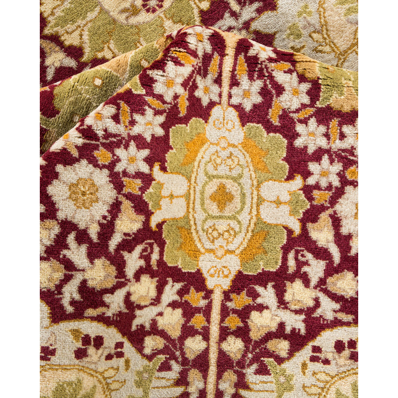 Classic One-of-a-Kind 8' 0" x 9' 10" Hand Knotted Area Rug
