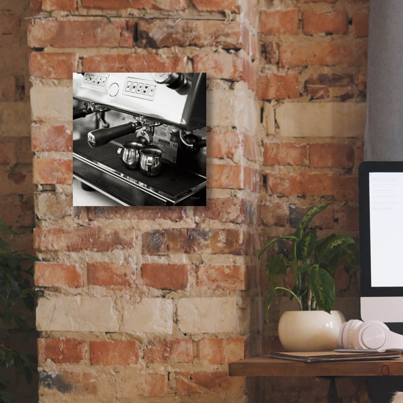 «Coffeehouse 1» par Laura Marshall, art mural sur toile, H 12 po x l 12 po x P 0,75 po