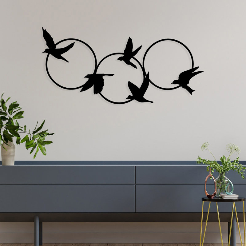Élégant accessoire mural décoratif en métal noir, 27,0 po x 12,8 po | Fabrication 100% métal, épaisseur: 0,05 pouce | Conception élégante et durable pour la décoration intérieure, parfaite pour les salons et les bureaux