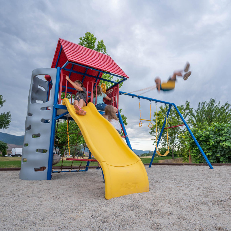 Swing Slide Climb Everest