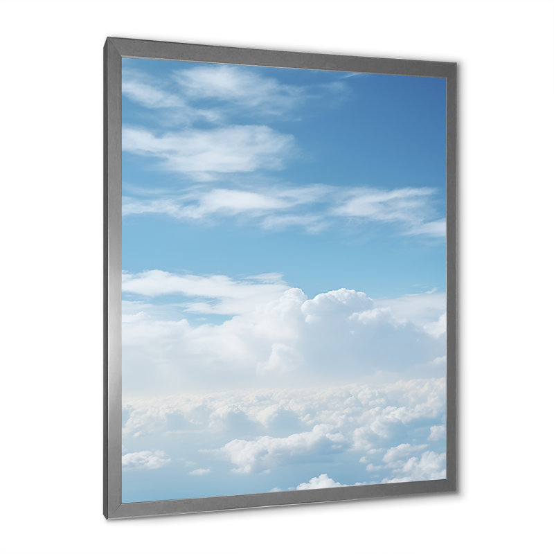 «White Sky Pure Elegance IV», impressions sur toile, H 40 po x l 30 po x P 1,5 po, Cadre photo argenté