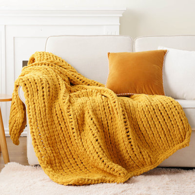Chunky Knit Throw Blanket,Soft And Thick Chenille Throw Blanket, 50"X60" Handmade Cable Knit Crochet Blanket