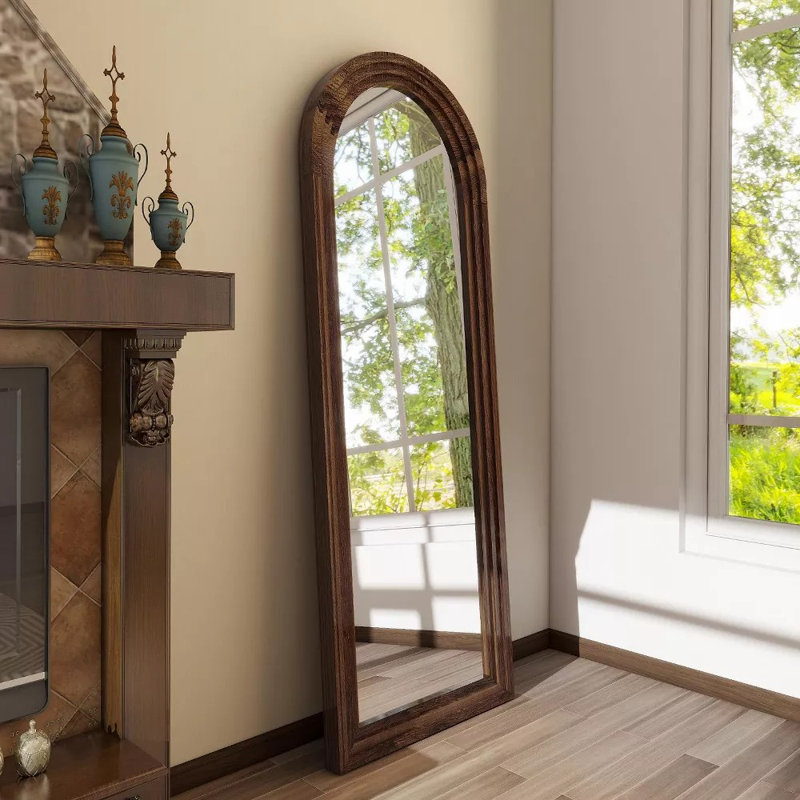 Miroir de plancher rectangulaire en bois arqué, Brun, 65 po x 22 po