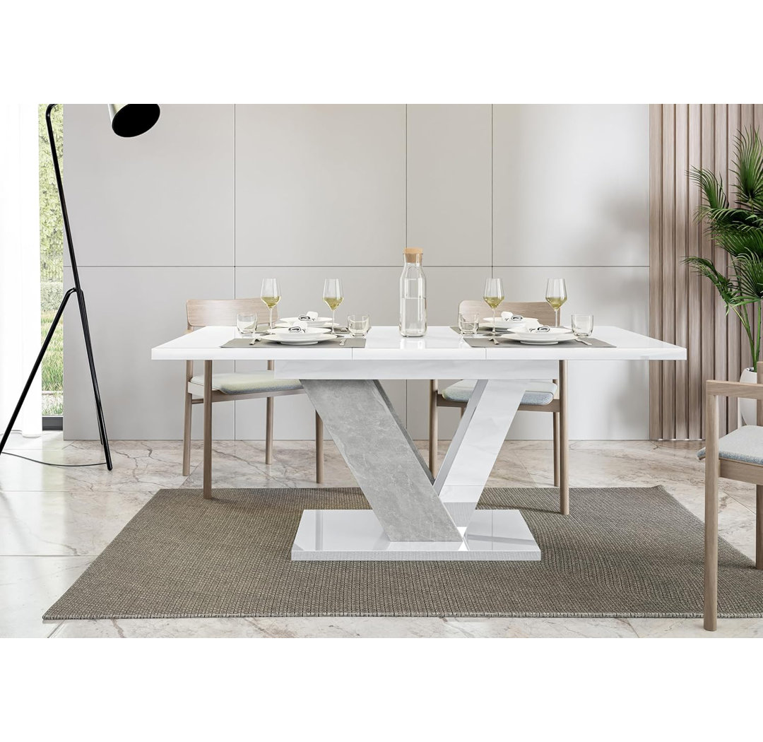 Extendable Dining Table