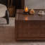 Grande table basse carrée avec rangement pour le salon