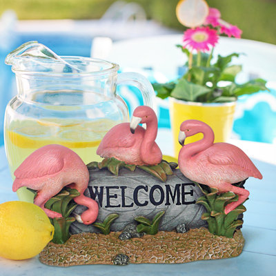 Statue flamant rose amusant