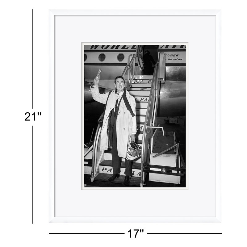 Slim Arrives Print by Slim Aarons