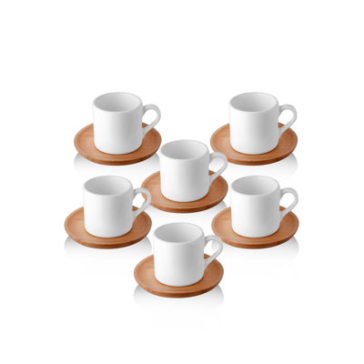 Ensemble tasse à café et soucoupe