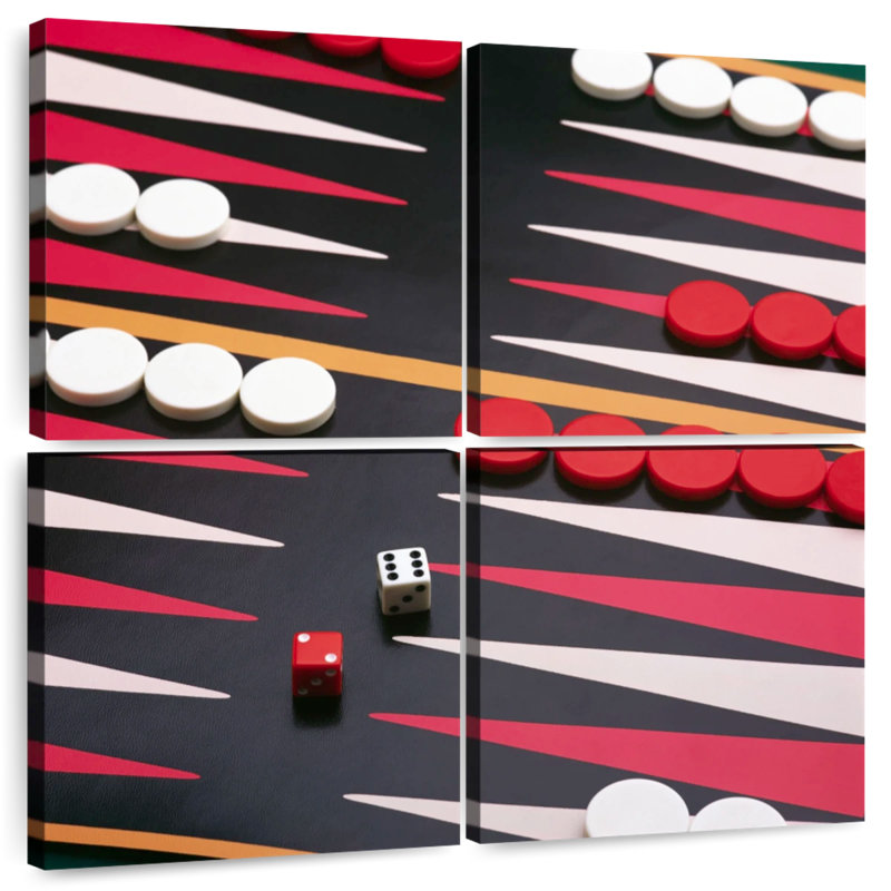 Senne Playing Backgammon