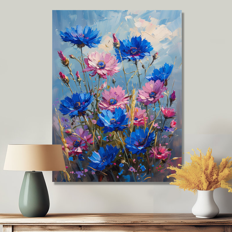 «Blue Blue Meadow Cornflowers Serenity» - Art mural bleuets, H 32 po x l 16 po x P 1 po, Toile tendue