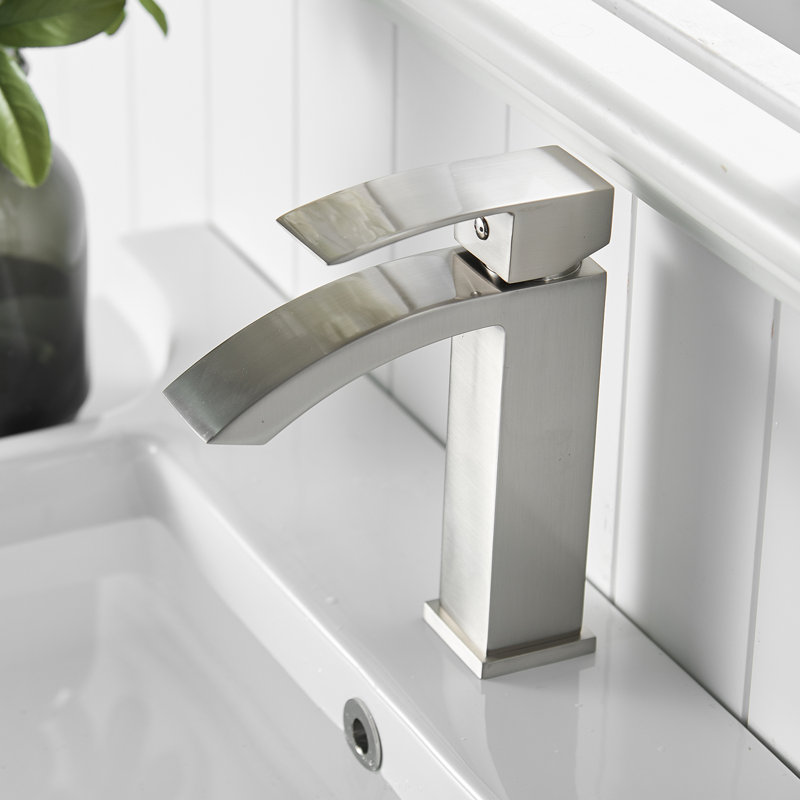 Single-Hole Single-handle Bathroom Faucet, Brushed Nickel