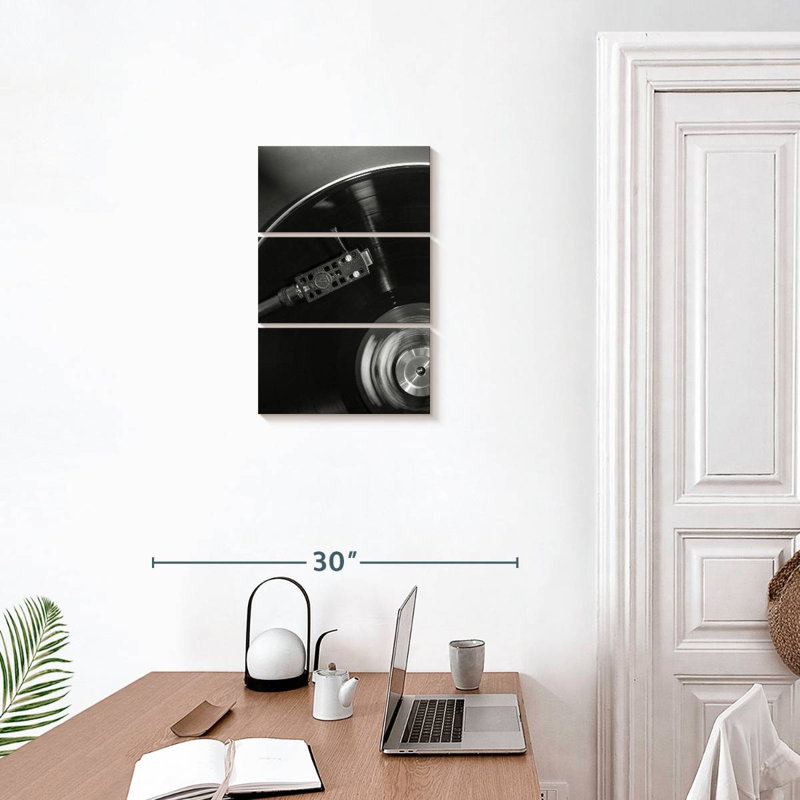 Vinyle Abarca I, H 57 po x l 36 po