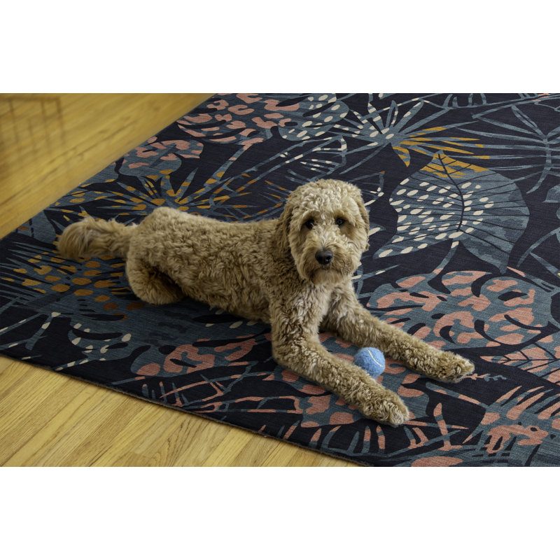 Tapis lavable intérieur / extérieur bleu marine Kivett, Rectangle 7 pi x 9 pi