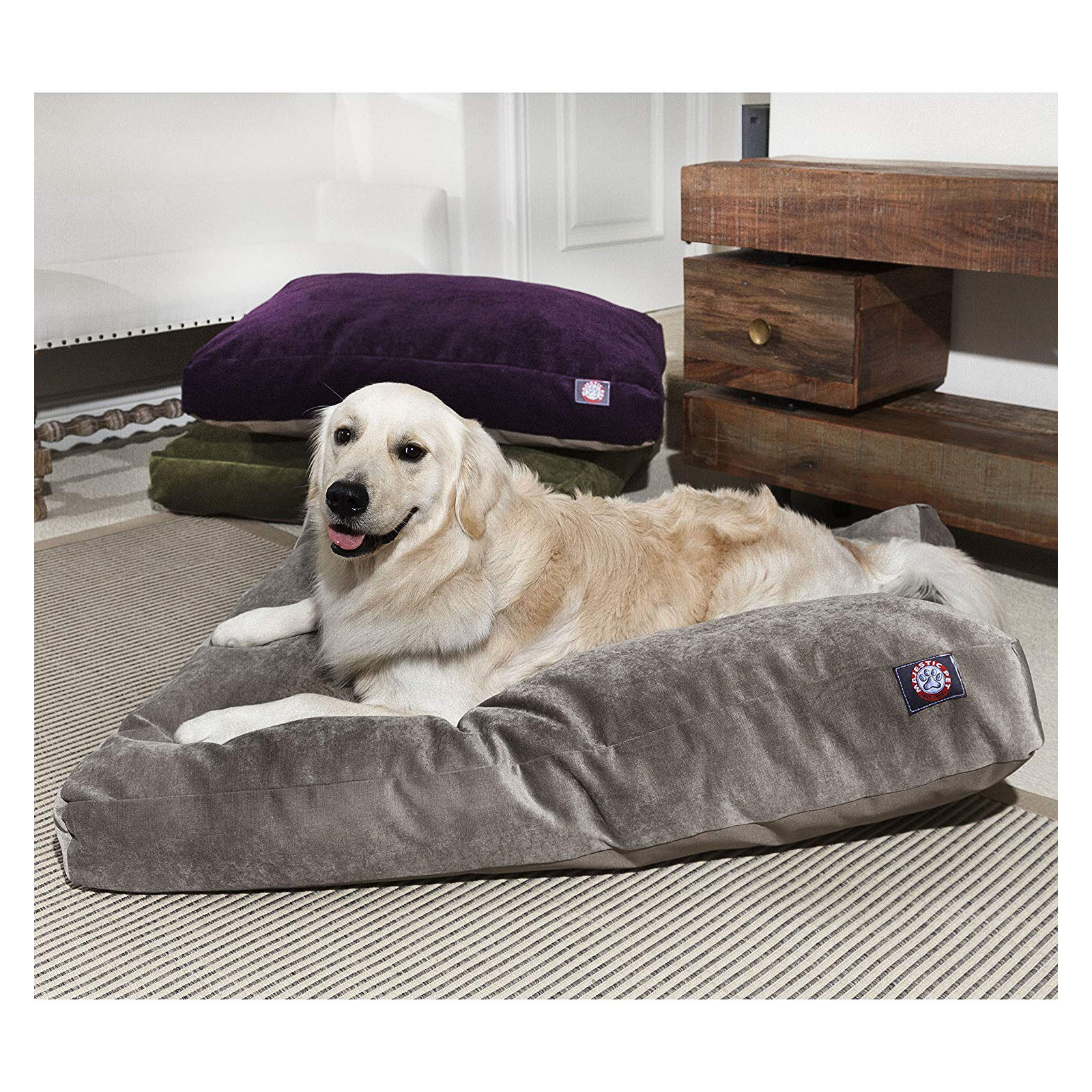 Villa Pillow, Small (20" W x 27" D x 4" H);, Apple