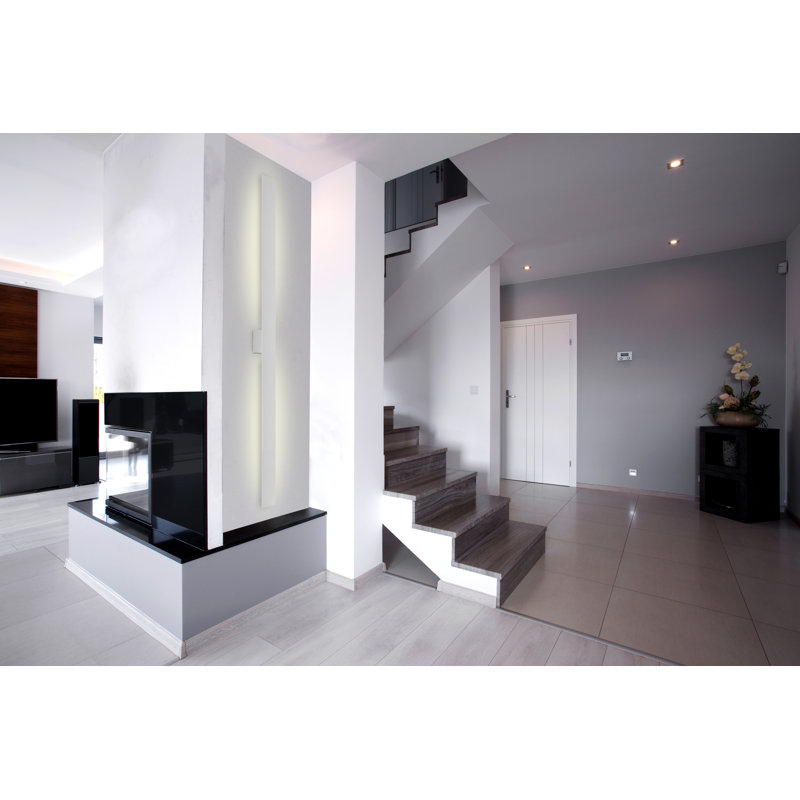 Vesta LED Wallchiere, White, 28" H x 5.126" W x 2.375" D