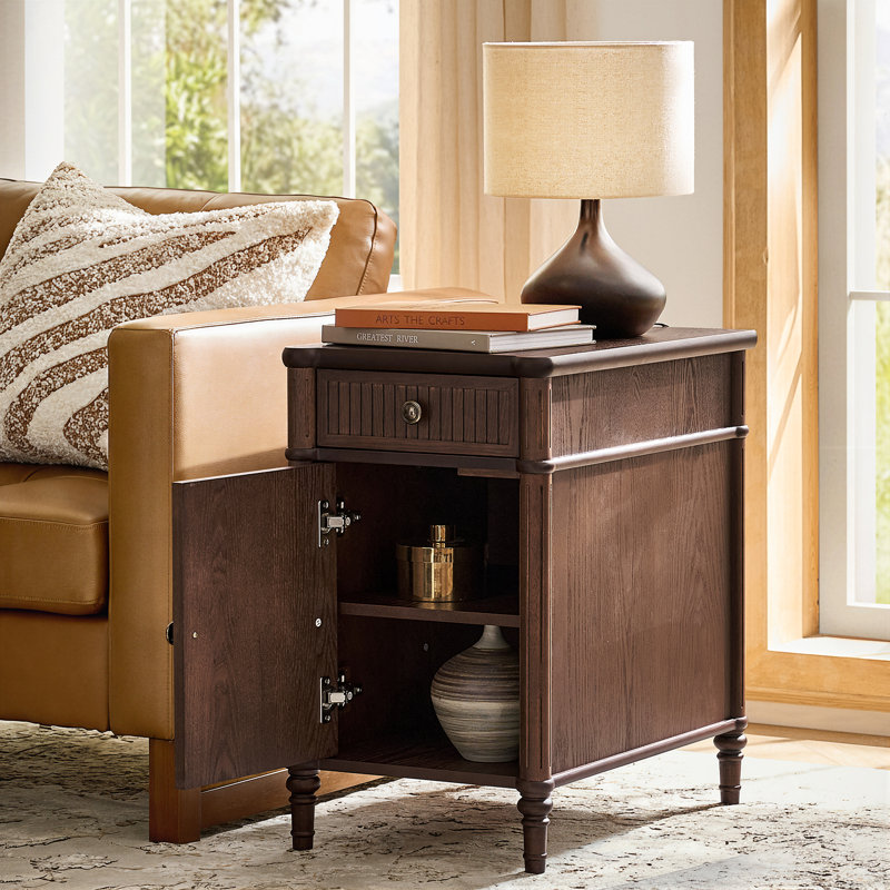 Hoai Transitional 16''W 1-Drawer Fluted End Table with Adjustable Shelf