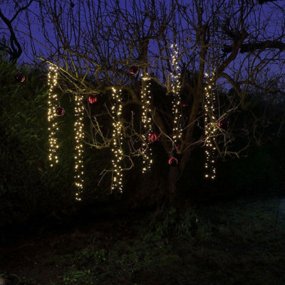 LED Indoor / Outdoor Icicle Lights