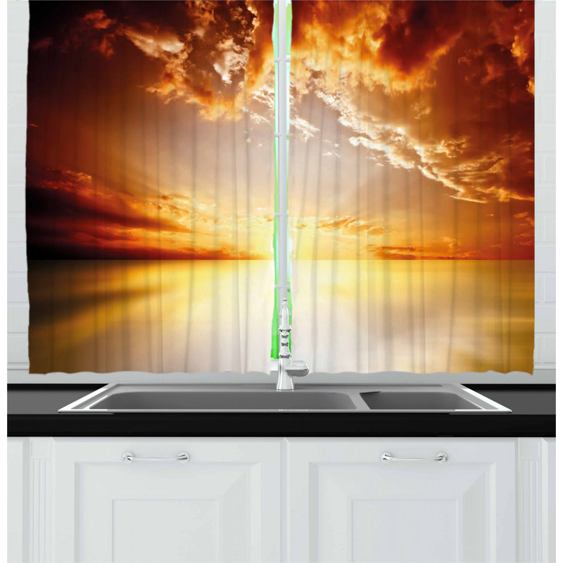 Pointed Kitchen Curtain