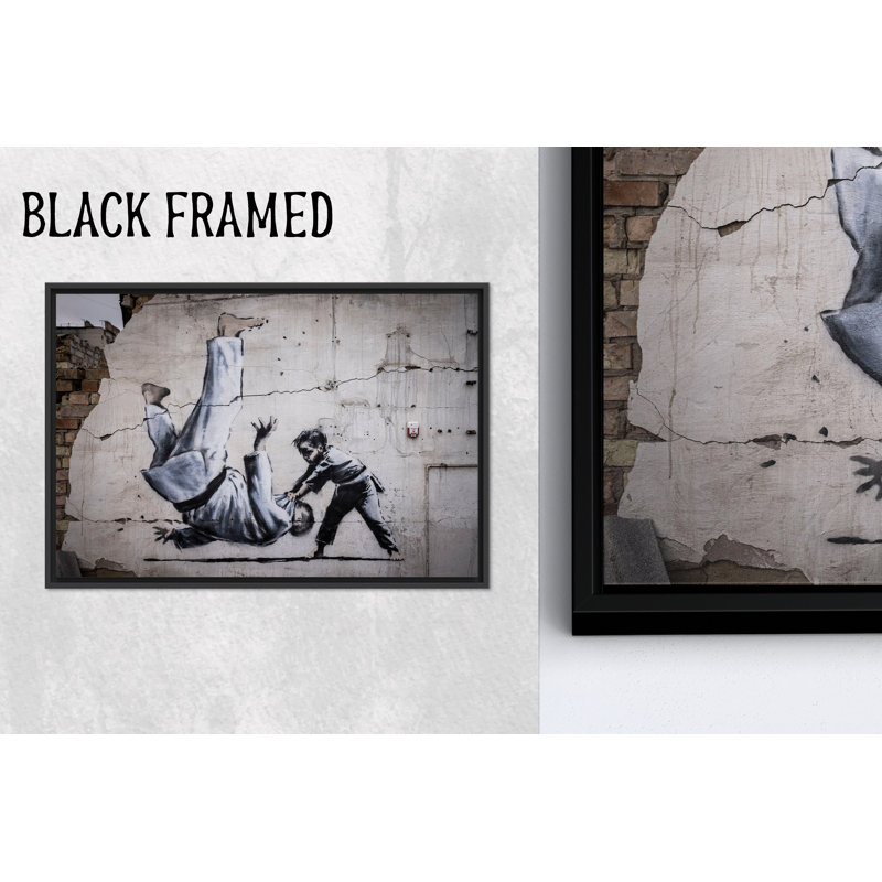 Élégante décoration murale en toile imprimée graffiti de Banksy Judoka, toile de fond noire 1P, 59,1 po H x 82,7 po l