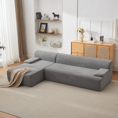 Canapé modulaire en noyer 108 po avec méridienne Ultimate | Sink-in Comfort