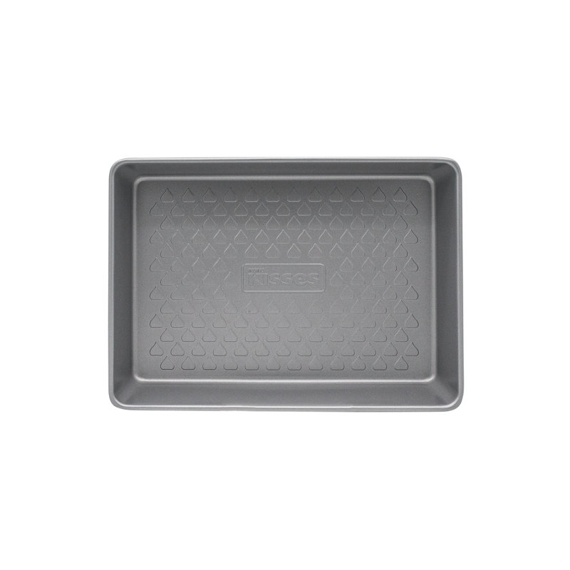 Hershey's Kisses Non-Stick Carbon Steel Loaf Pan