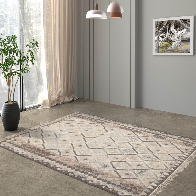 Tapis rectangulaire Kollin 5 pi 3 po x 7 pi 7 po