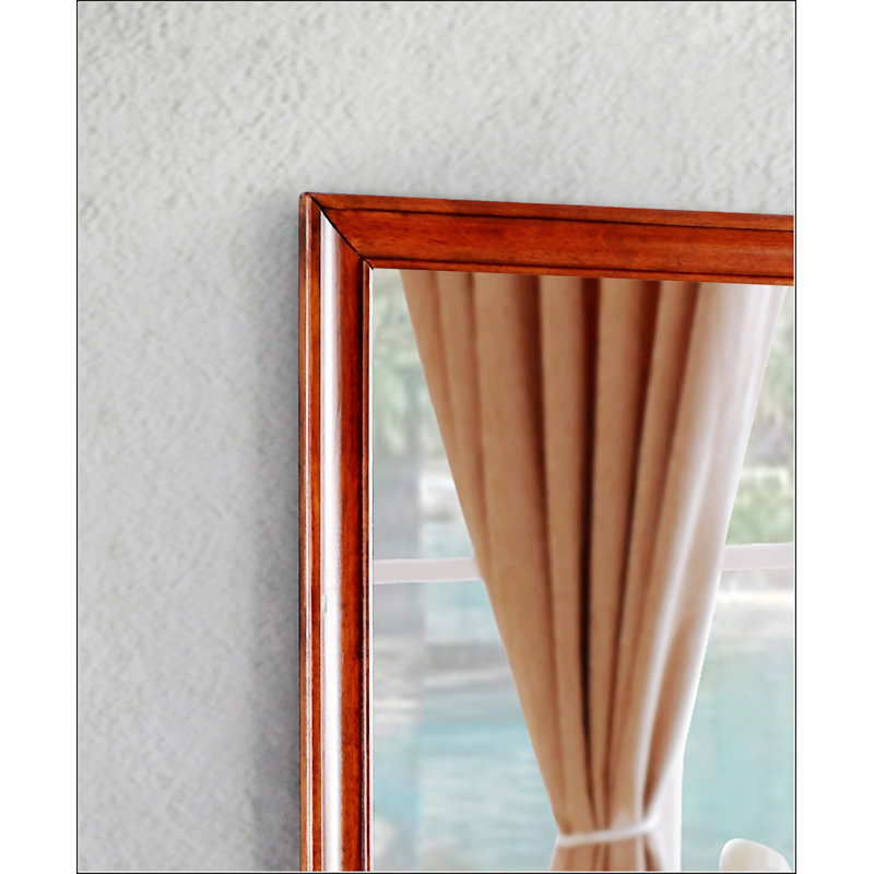Miroir exquis avec un design distinctif et des matériaux de haute qualité pour une décoration intérieure améliorée