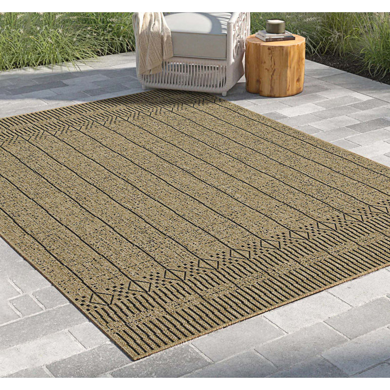 Tapis intérieur / extérieur neutre, Rectangle 7 pi 10 po x 10 pi 3 po