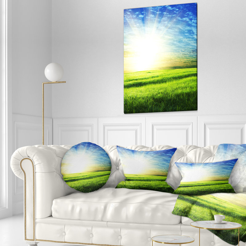 Coussin lumineux Bright Field At Sunrise